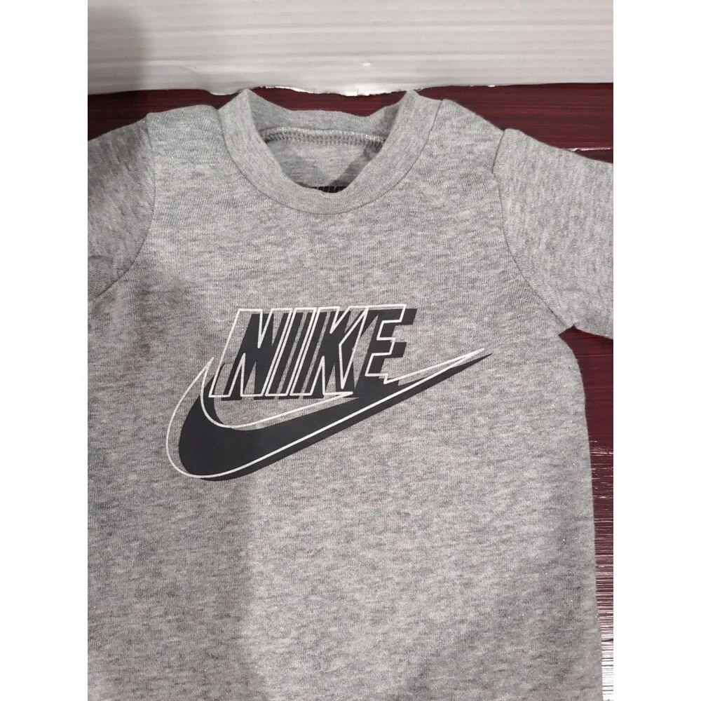 NIKE BABY ONE PIECE GRAY BLACK SWOOSH SIZE 3M NEW - Picture 2 of 10